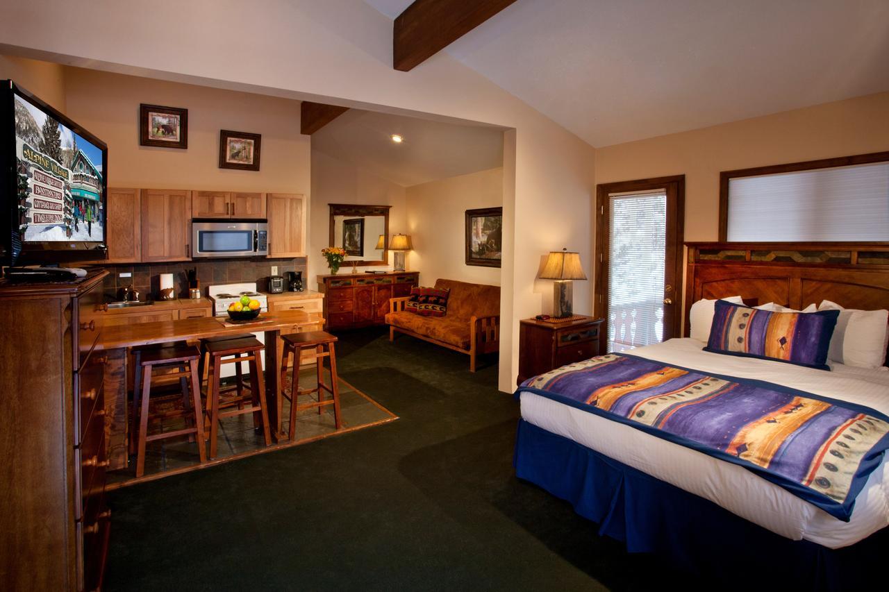 Cottam'S Lodge By Alpine Village Suites Taos Ski Valley Ngoại thất bức ảnh
