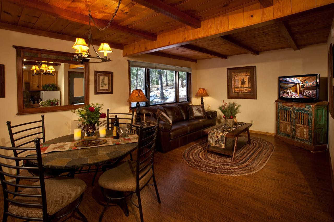 Cottam'S Lodge By Alpine Village Suites Taos Ski Valley Ngoại thất bức ảnh