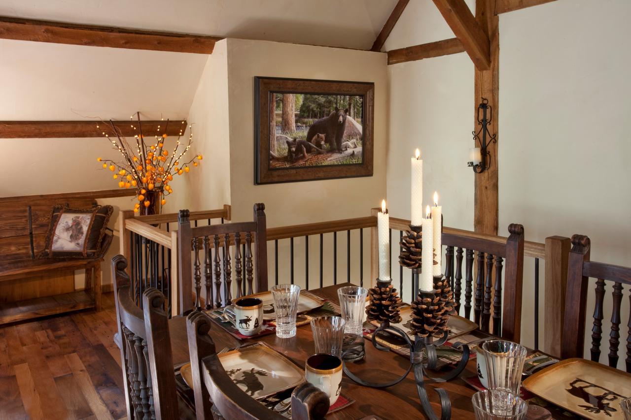 Cottam'S Lodge By Alpine Village Suites Taos Ski Valley Ngoại thất bức ảnh